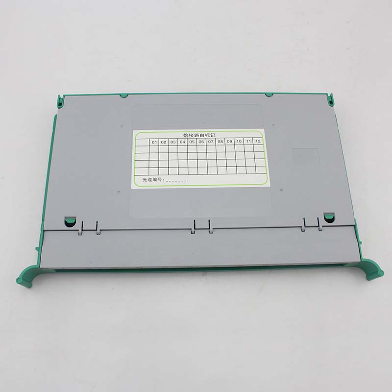 12 core integrated melt fiber plate