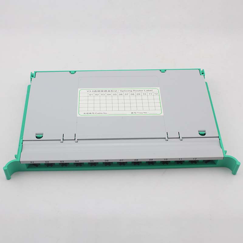 12 core integrated melt fiber plate