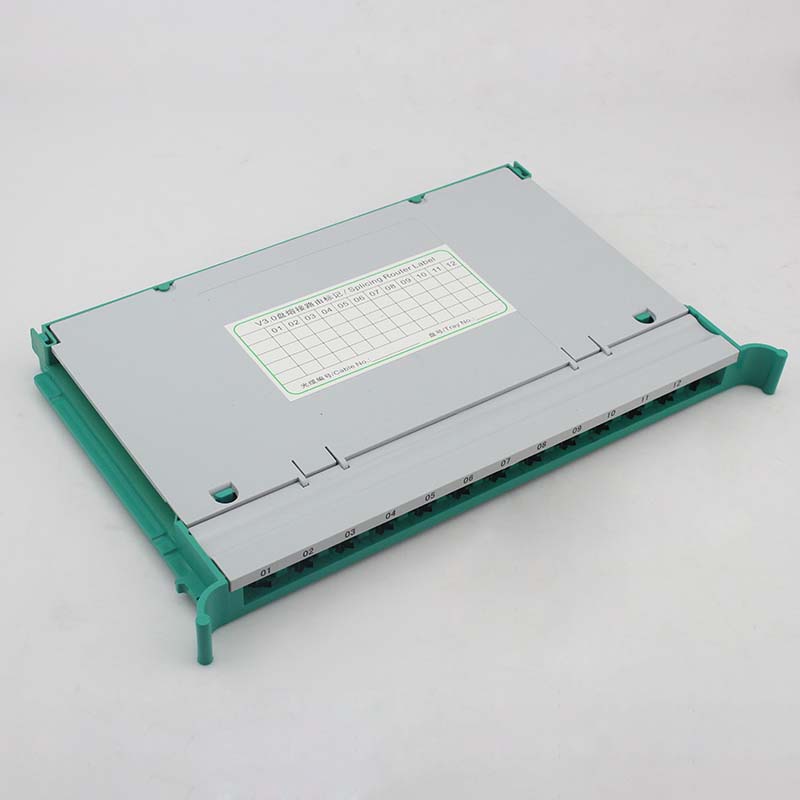 12 core integrated melt fiber plate